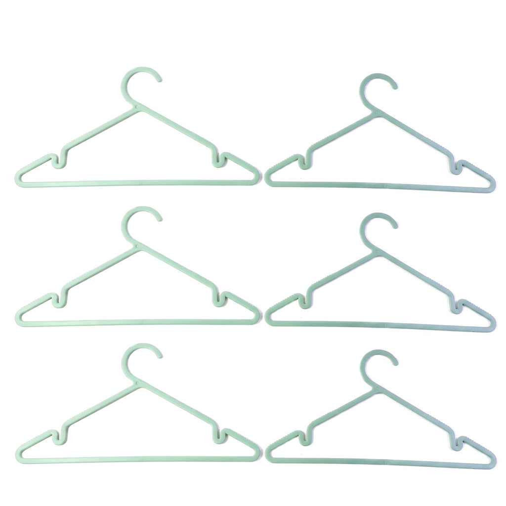 Plastic Clothes Hangers Non-Slip Design for Safe Grip and Organization - Back View