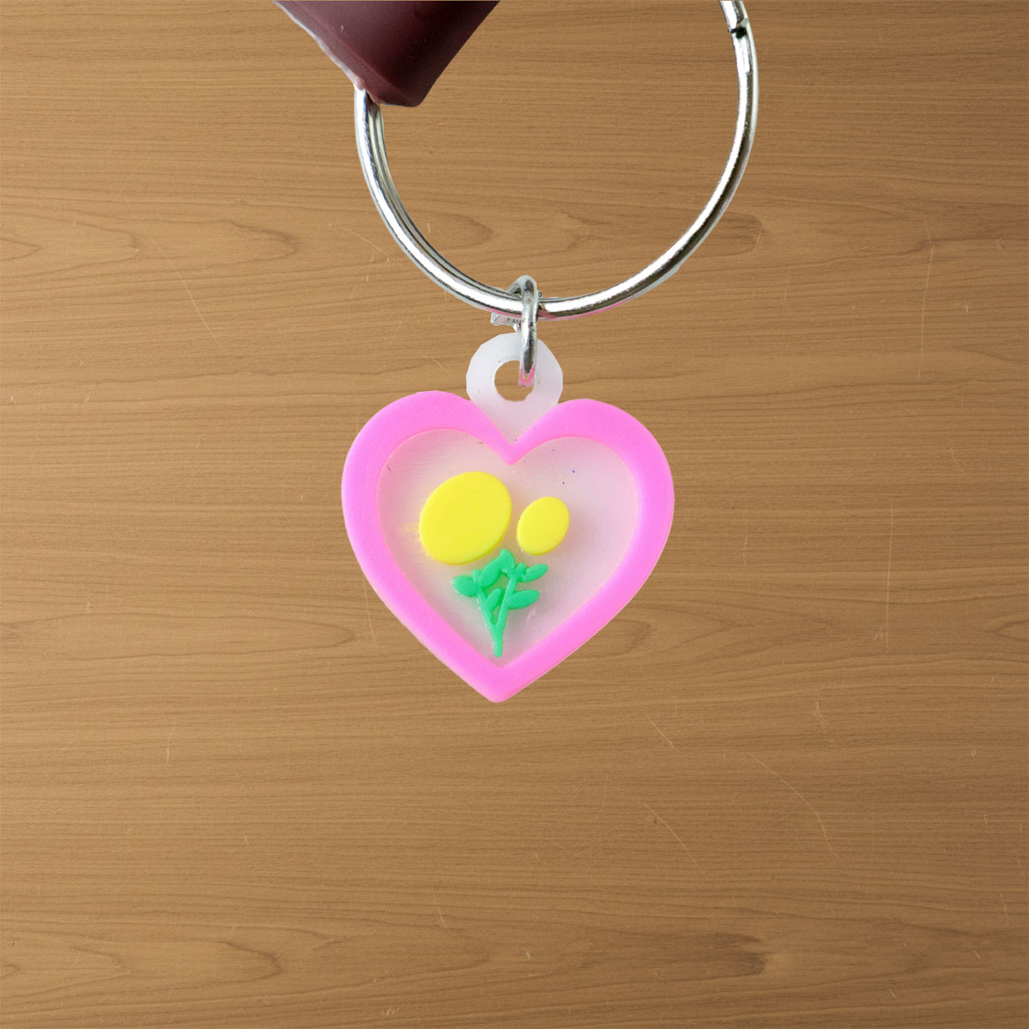 ALVENZA Cartoon Animal Silicone Keychain – Cute Rainbow Strap Accessory
