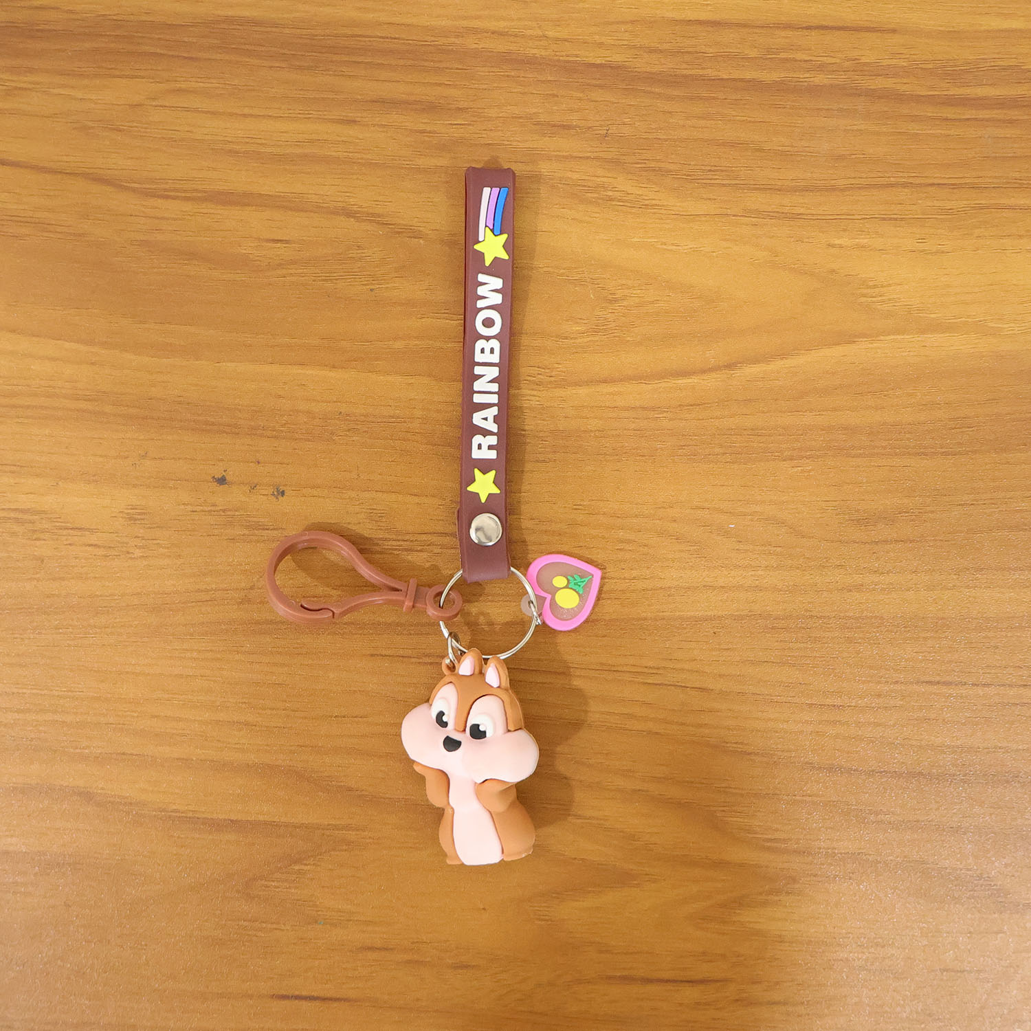 ALVENZA Cartoon Animal Silicone Keychain – Cute Rainbow Strap Accessory