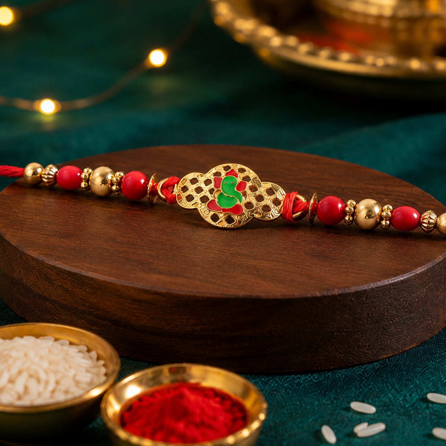 ALVENZA Ganesha Rakhi, Elegant Gold Finish for Raksha Bandhan