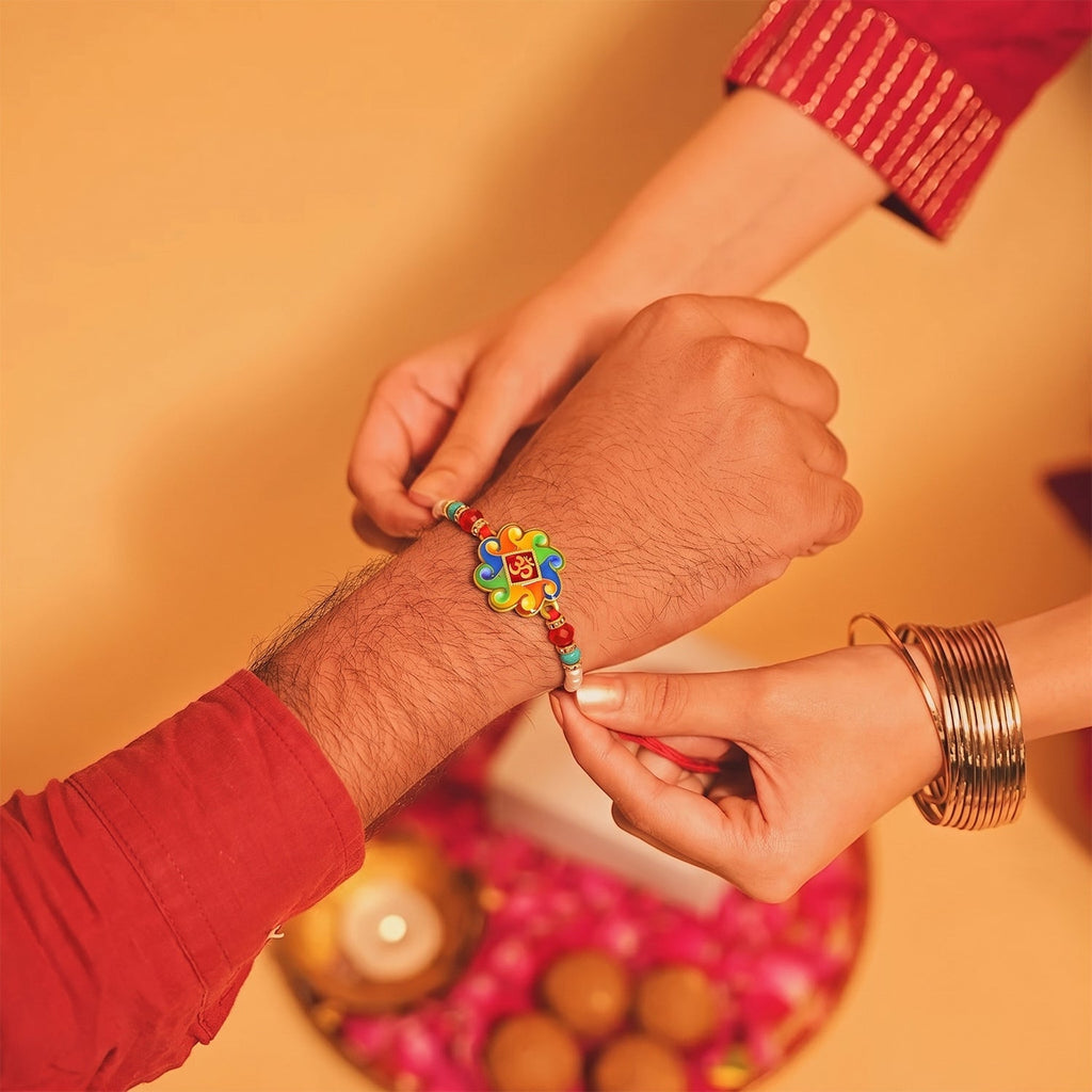 ALVENZA Premium Om Symbol Lumba Rakhi – Pearl Beads and Comfortable Thread for Brothers