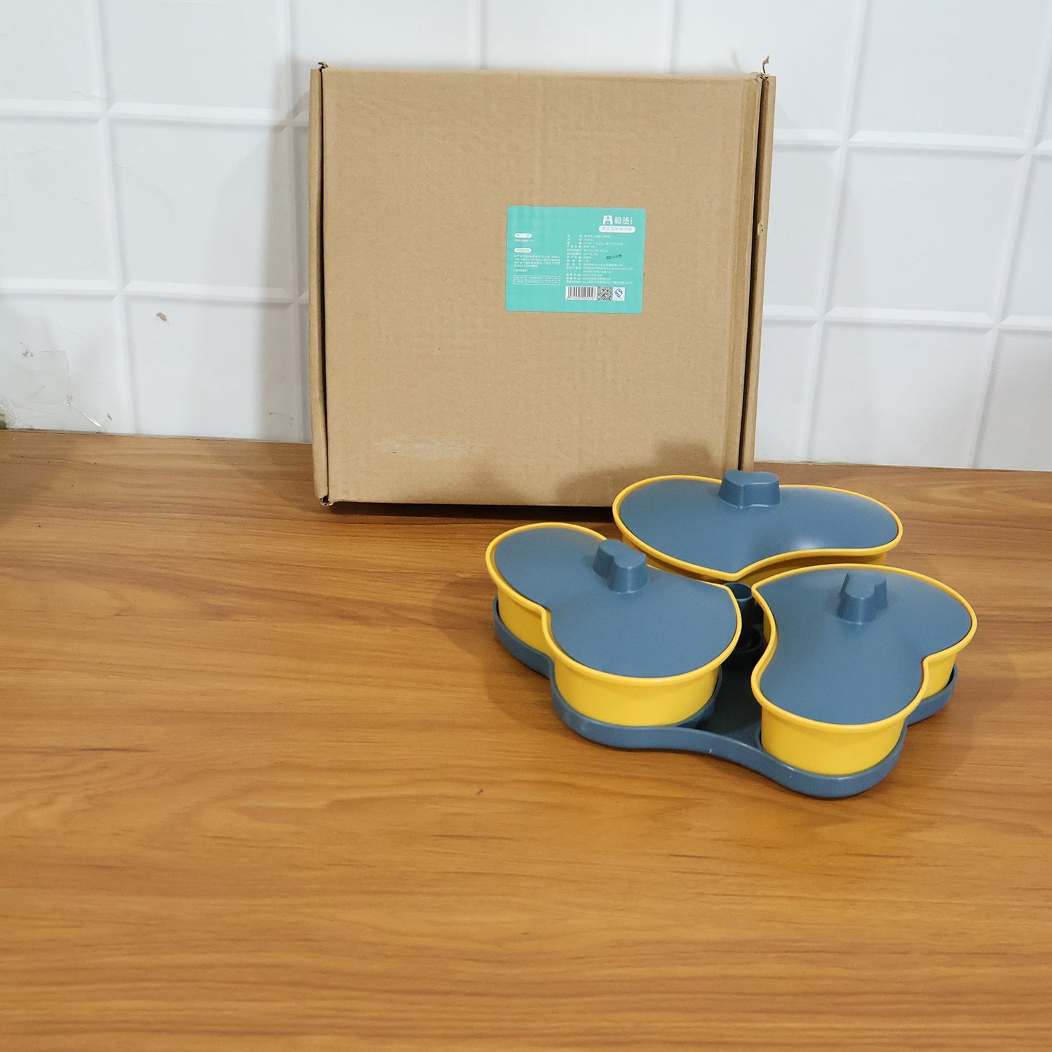 Multipurpose Snack Serving Tray with Lid Elegant & Convenient - Detail View 8