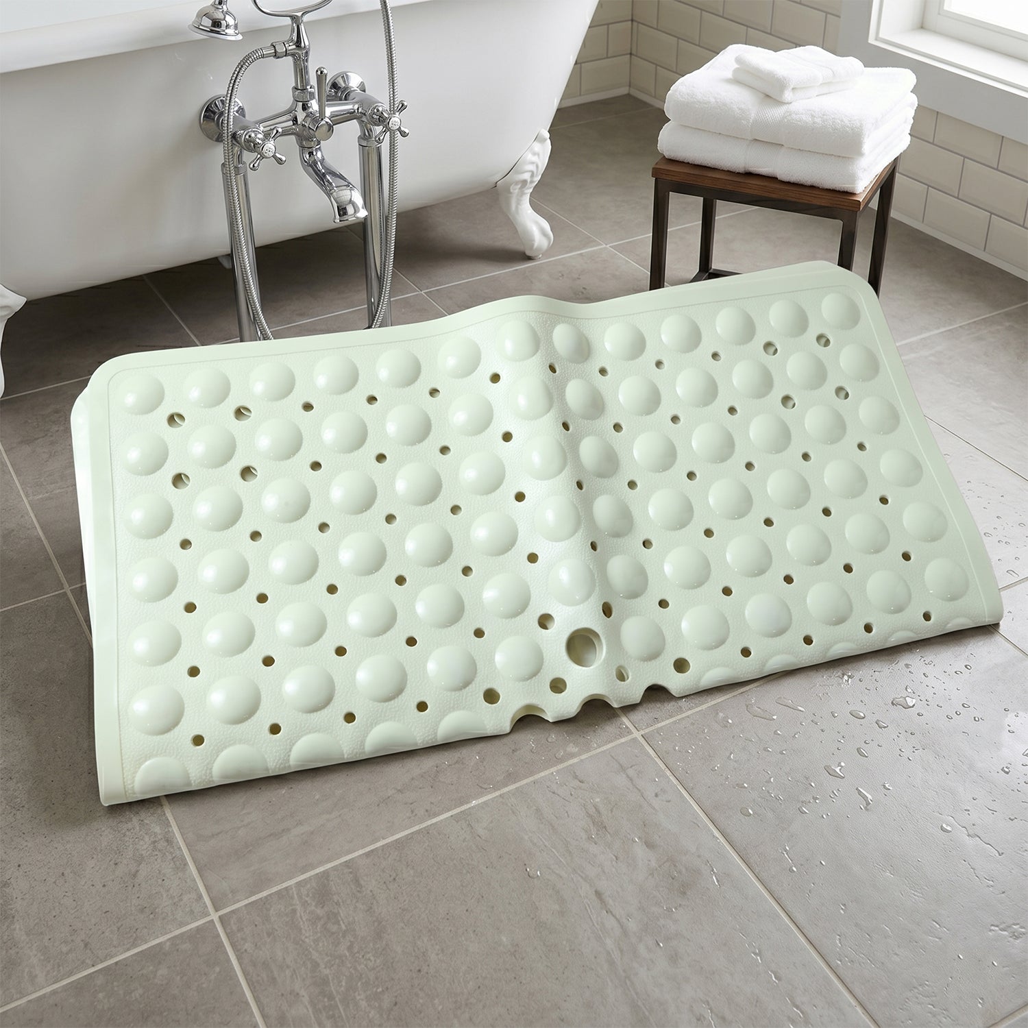 Anti-Slip Bath Mat Secure Suction Cups for Bathroom Safety - Detail View 7