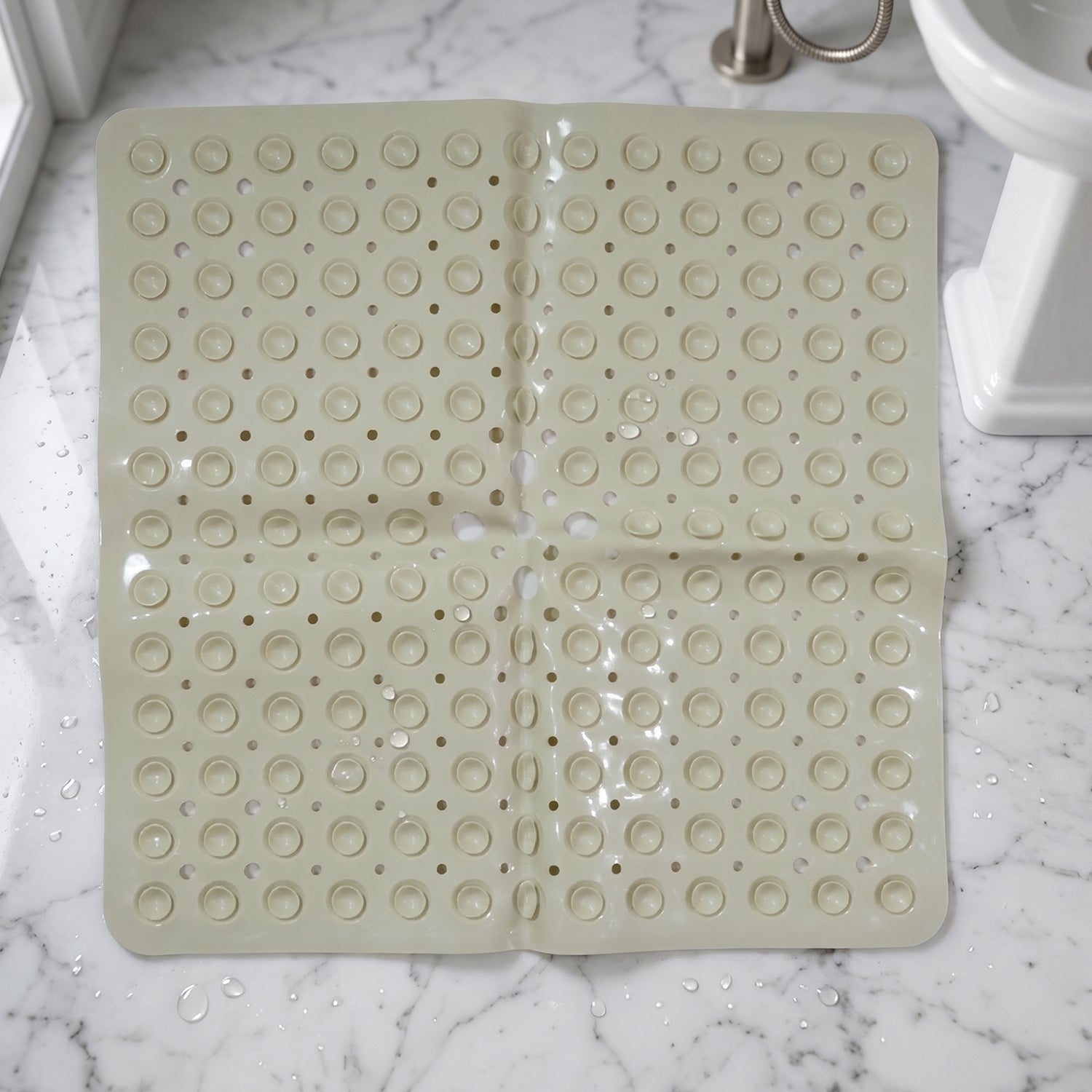 Anti-Slip Bath Mat Secure Suction Cups for Bathroom Safety - Detail View 8