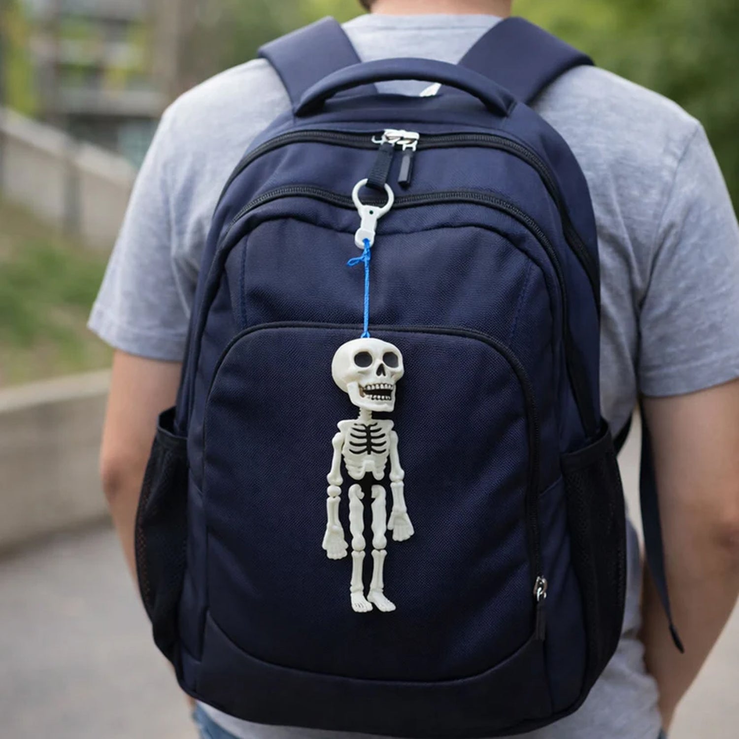 ALVENZA Skeleton Doll Keychain – Movable Skeleton with Metal Hook for Bag & Keys