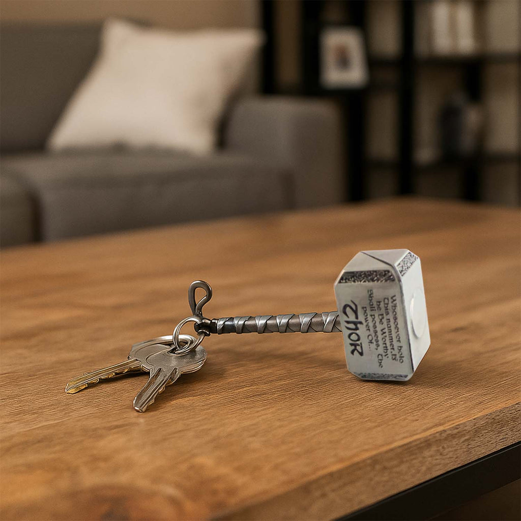 ALVENZA Metal Hammer Shape Keychain – Durable Alloy Miniature
