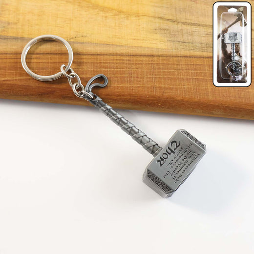 ALVENZA Metal Hammer Shape Keychain – Durable Alloy Miniature