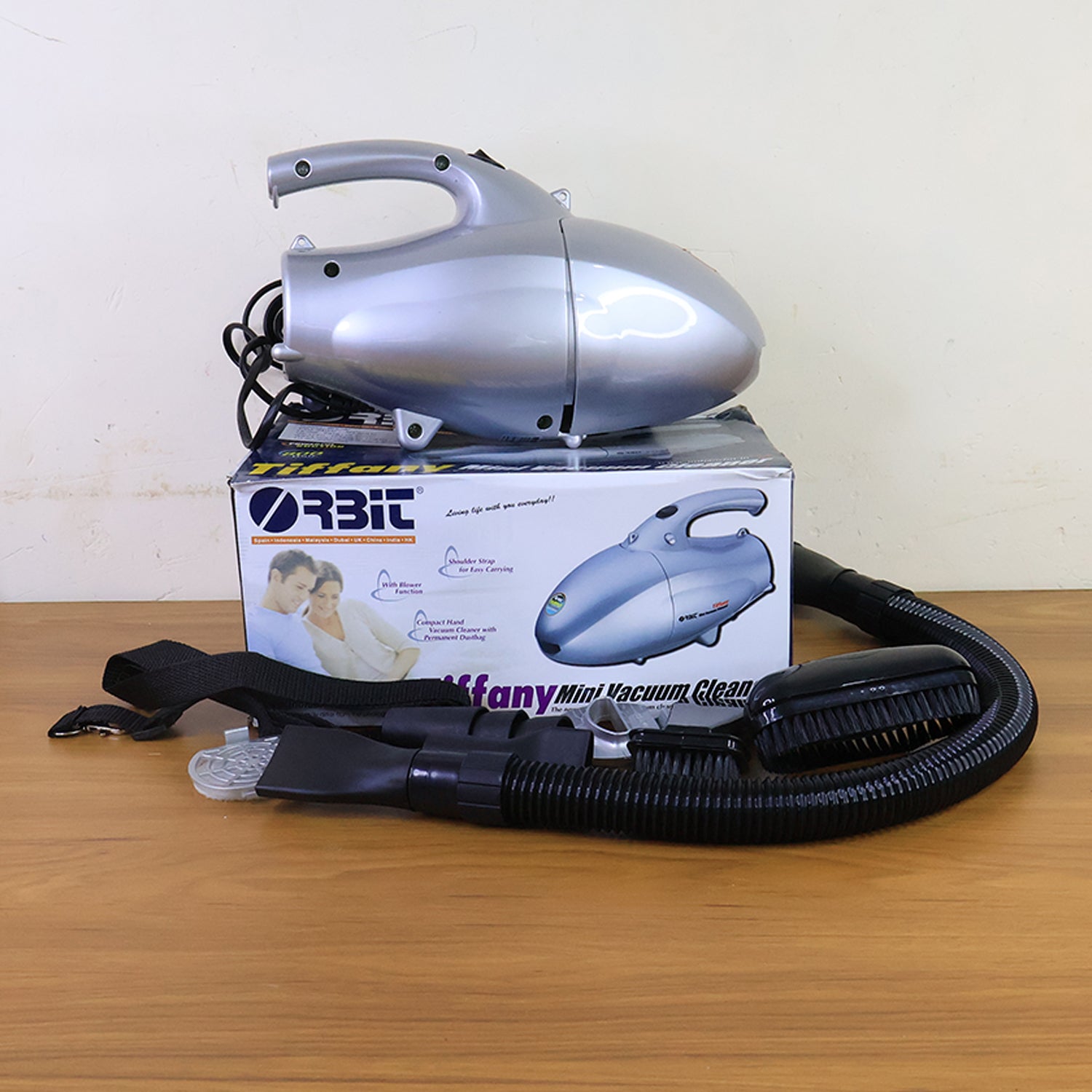 ALVENZA Handheld Mini Vacuum Cleaner – Powerful 800W Suction