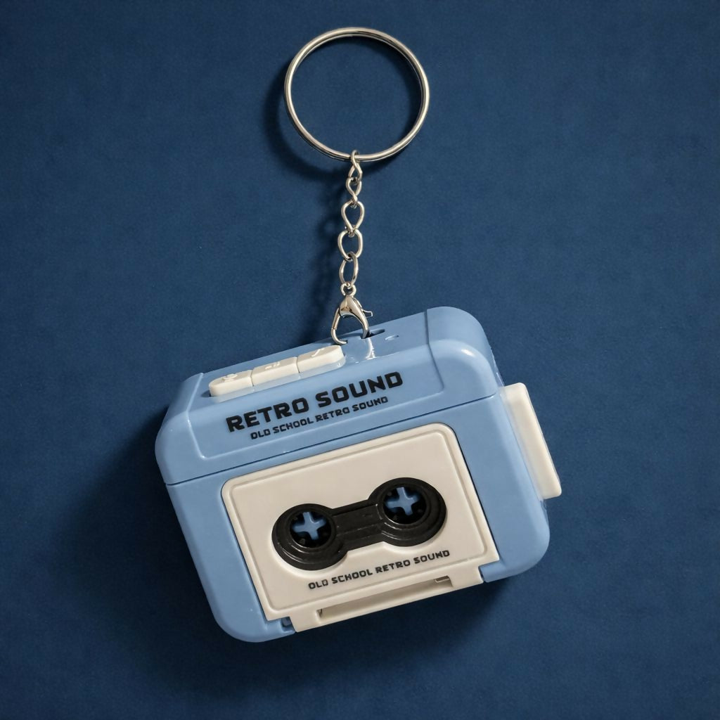 ALVENZA Retro Cassette Tape Keychain – Nostalgic Click Sound Accessory