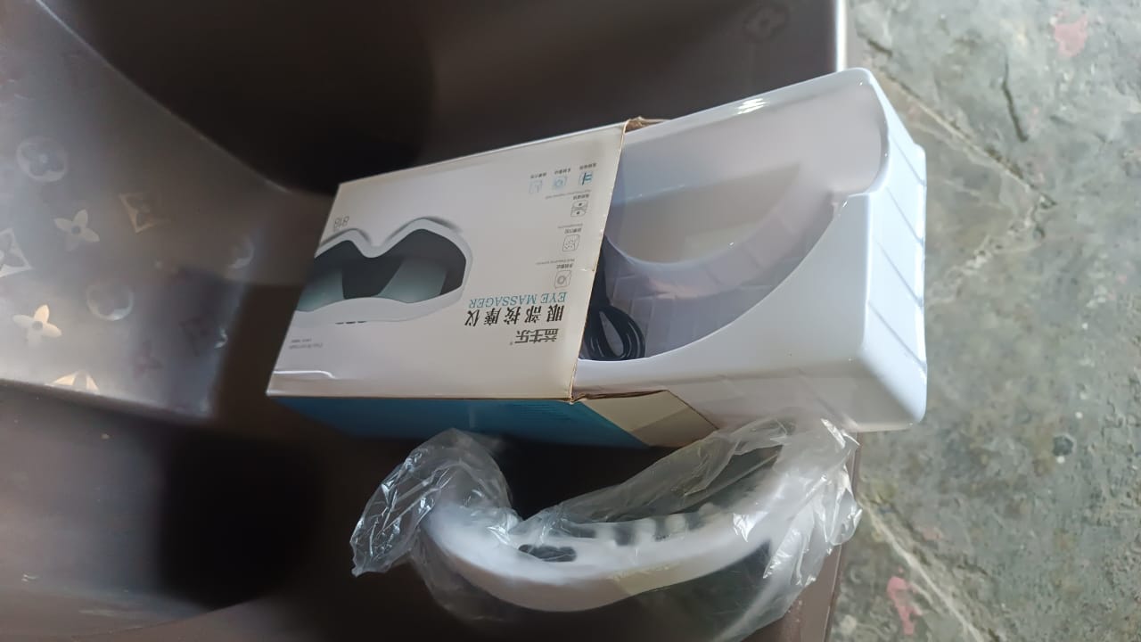 Electric Eye Massager – Heat & Vibration | Velvet Wellness