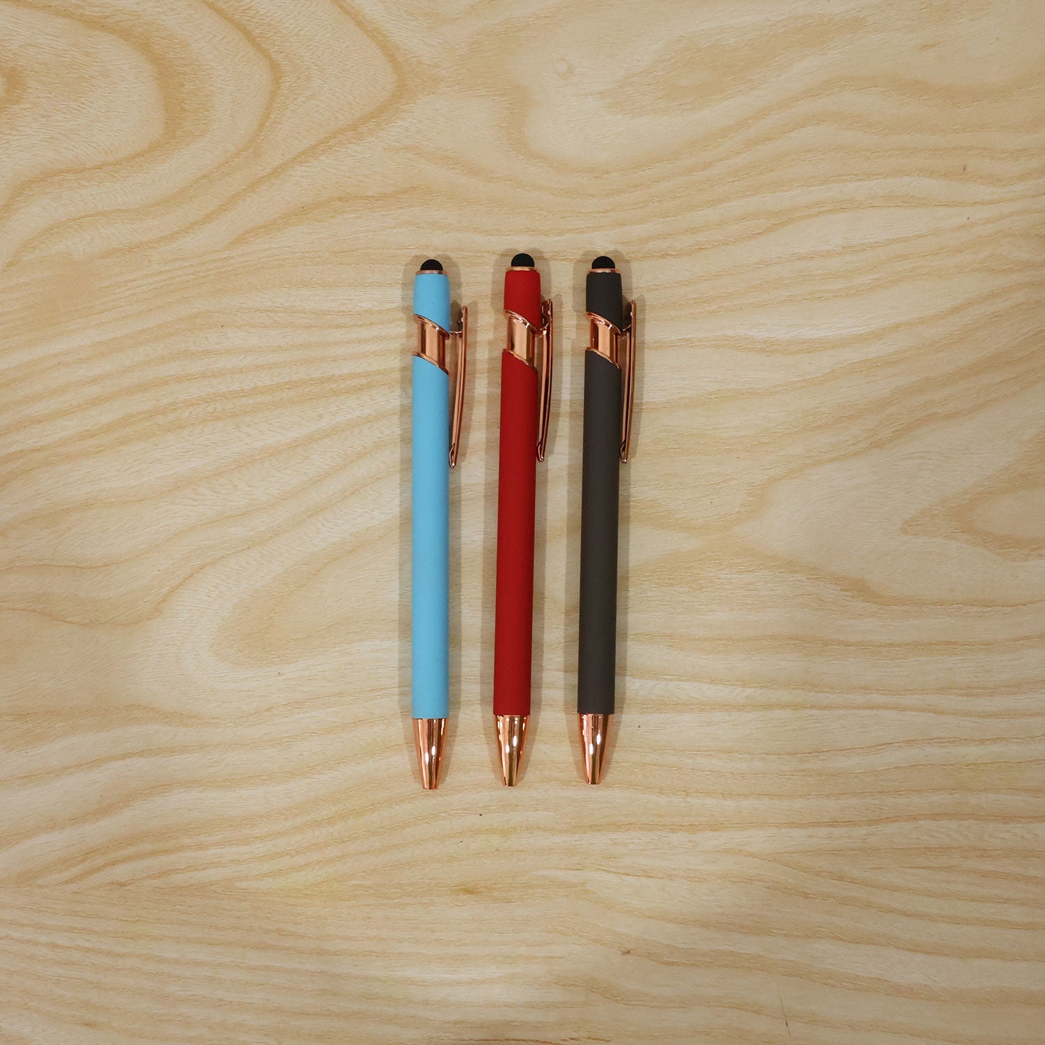 Mix Color Ballpoint Pen Smooth Ink Flow & Vibrant Colors for Daily Writing - Detail View 7