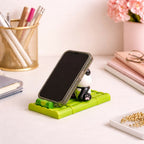 ALVENZA Cute Panda Phone Stand – Adorable Desk Accessory for Hands-Free Use