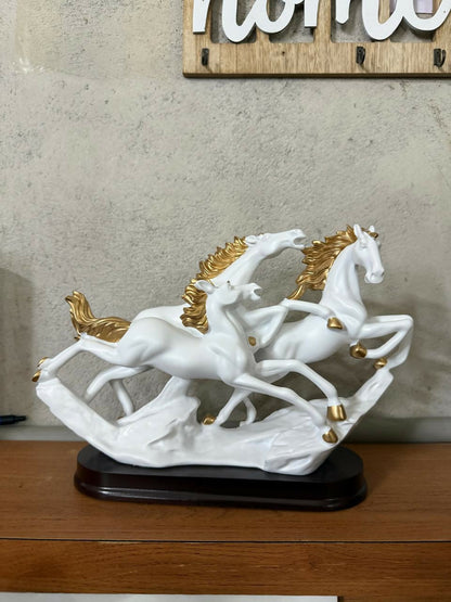  Running Horse Statue – Elegant Resin Home Decor Piece - Detail 7