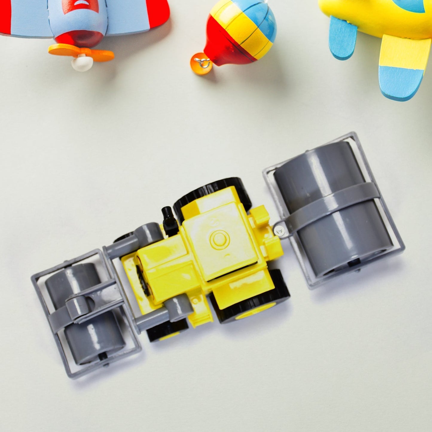  Friction Excavator Toy – STEM Learning Construction Vehicle | ALVENZA - Detail 8