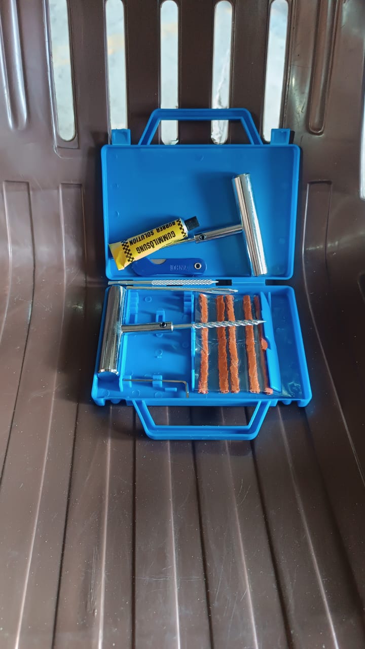 ALVENZA Tire Repair Kit – 13-Piece Portable Set | PowerPulse