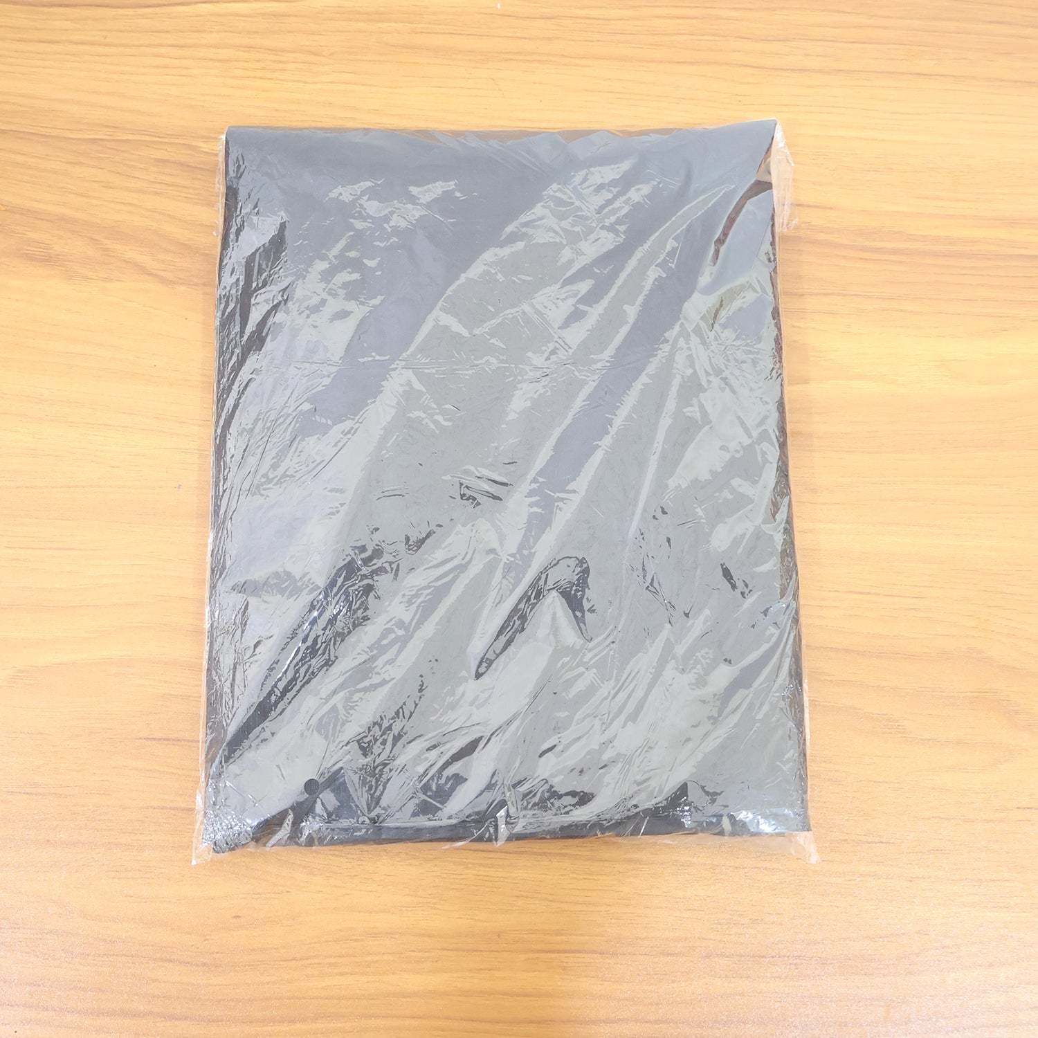Waterproof Hair Cutting Cape Adjustable Neck for Salon & Home - Detail View 8