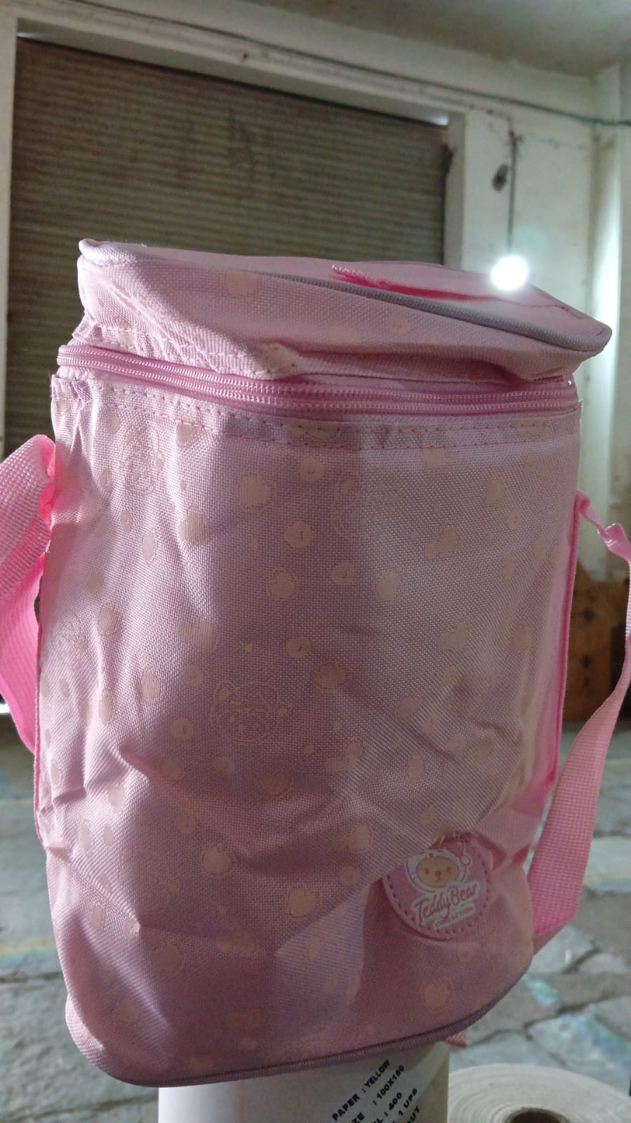 Cute Animal Lunch Bag Reusable & Spacious for Daily Use - Detail View 7