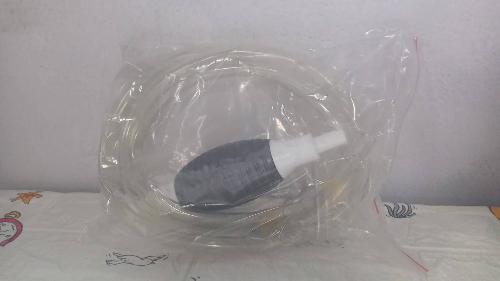 ALVENZA Fuel Transfer Pump – Portable Manual Siphon Kit for Liquids