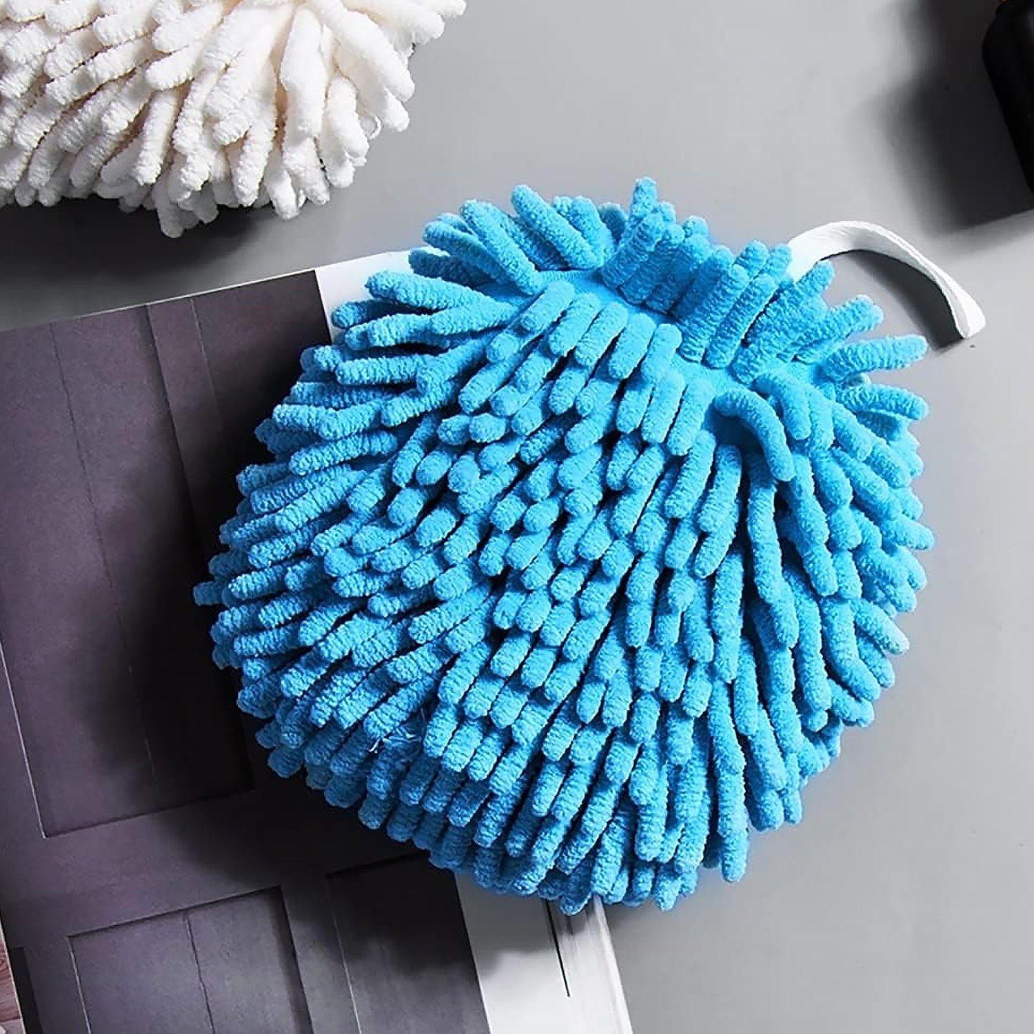 Microfiber Hand Duster Effective Dry & Damp Cleaning Tool - Front View