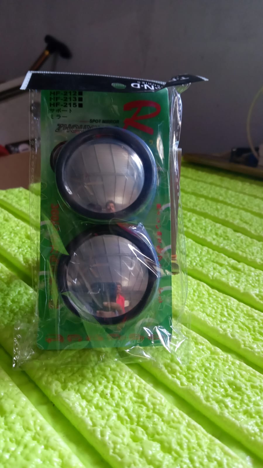 ALVENZA Car Blind Spot Mirror – HD Convex Frameless (2-Pack) | Velvet Wheels
