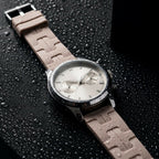 Analog Wrist Watch – Classic Style with Comfortable Strap for Daily Wear