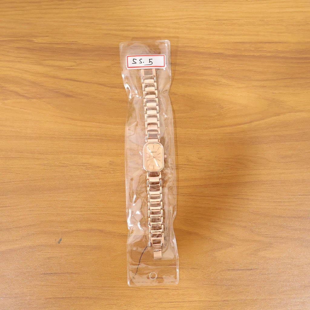 Elegant Rose Gold Women's Watch – Rectangular Dial & Premium Metal Strap