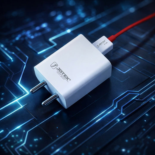 ALVENZA 66W USB Fast Charging Adapter – Compact & Reliable Power