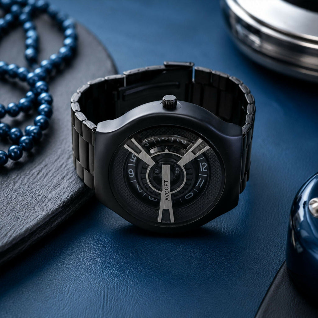 Black Round Metal Strap Analog Watch – Sporty Modern Design