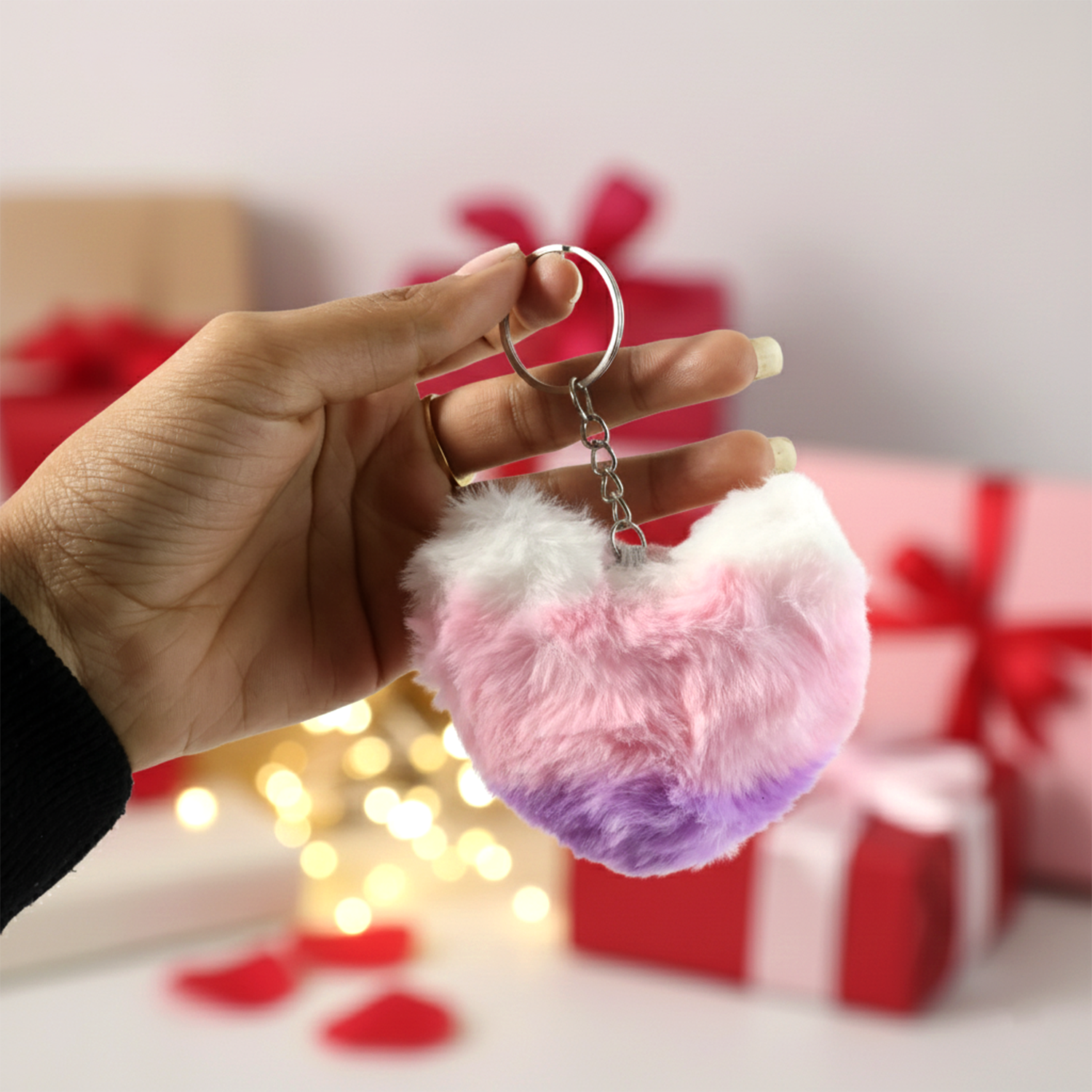 ALVENZA Plush Heart Keychain – Soft & Durable Pink Purple Accessory
