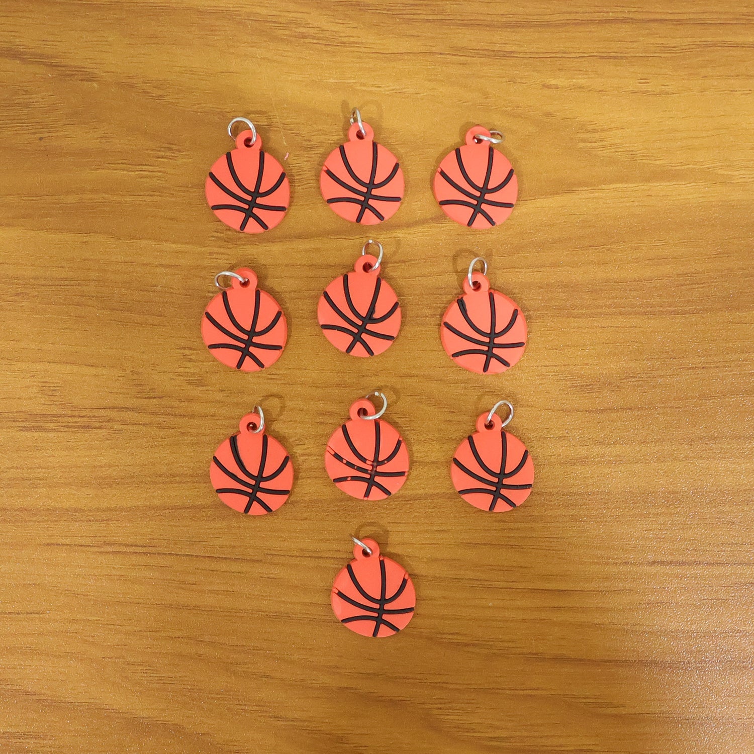 ALVENZA Basketball Keychain Set – Sporty and Stylish Accessories for Keys and Bags