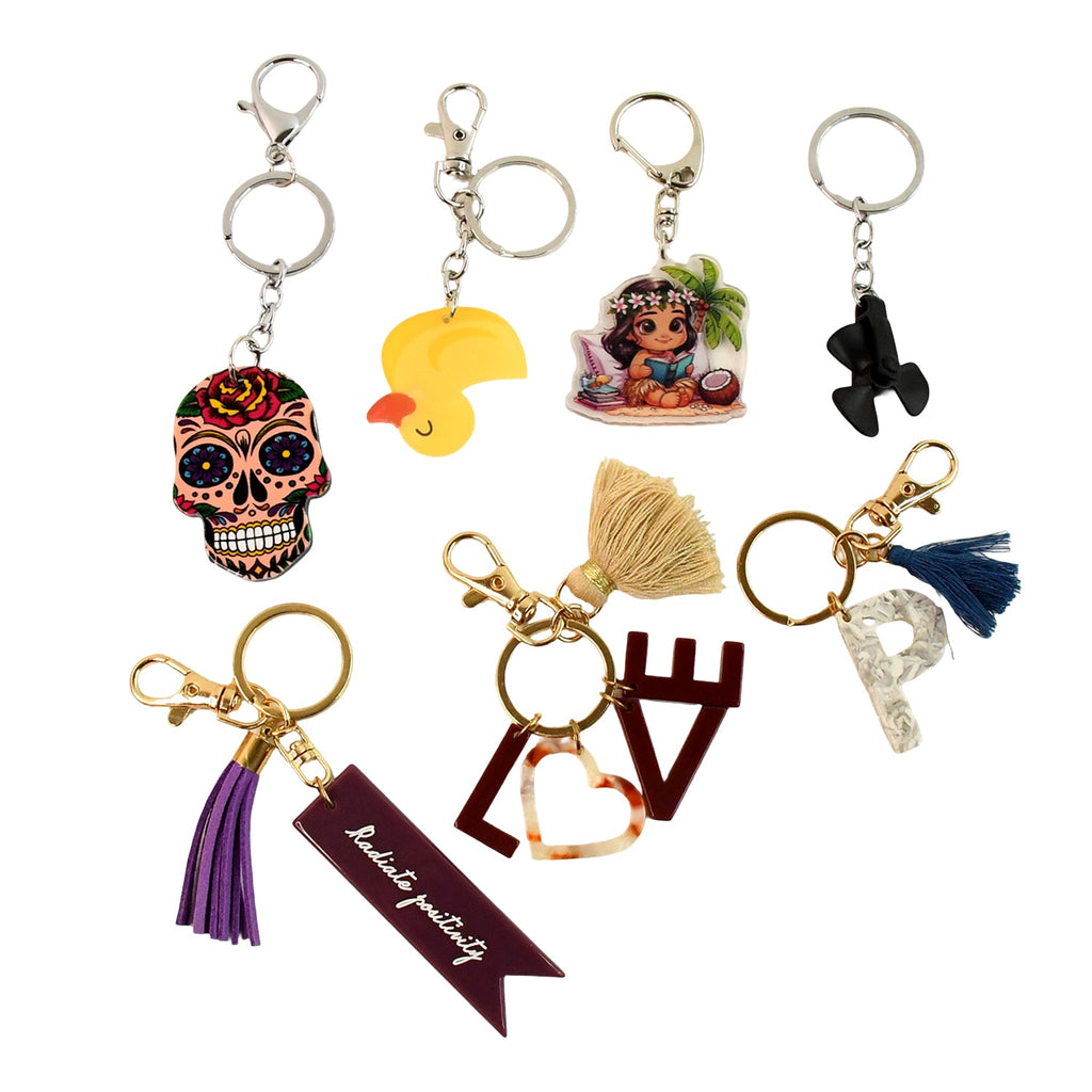 ALVENZA Assorted Designer Keychains – Stylish Mix of 1 Pc