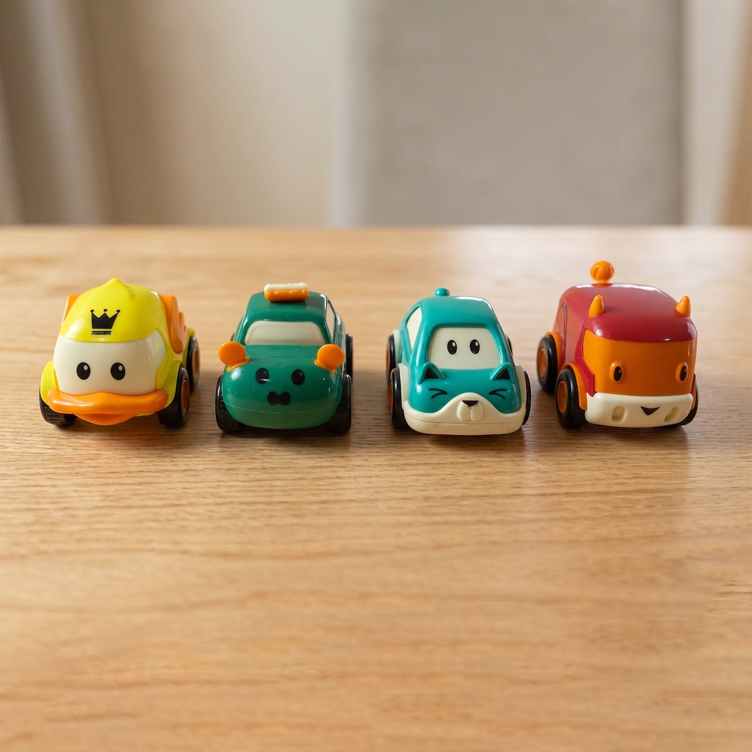 ALVENZA Toddler Toy Cars Set – 12-Piece Colorful Pull Back Vehicles