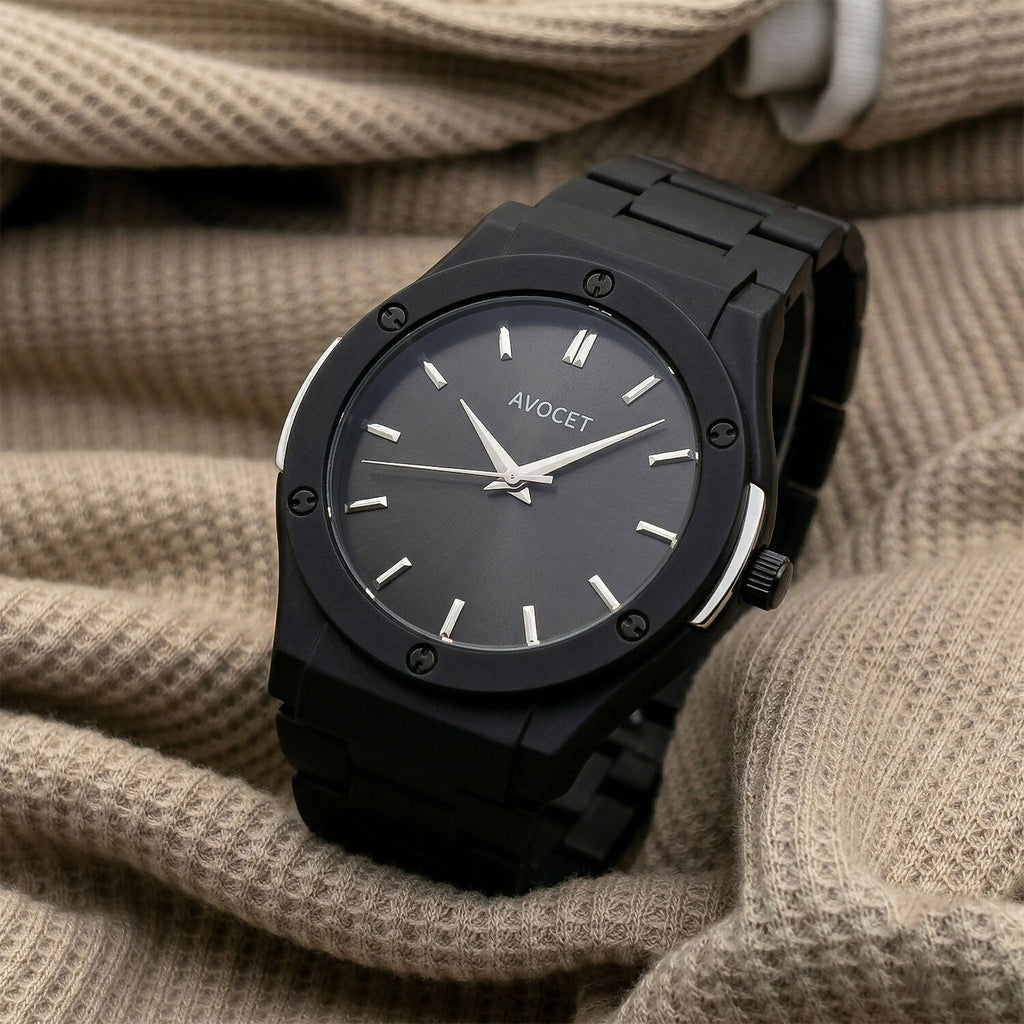 Black Analog Wrist Watch – Stylish and Durable for Everyday Wear