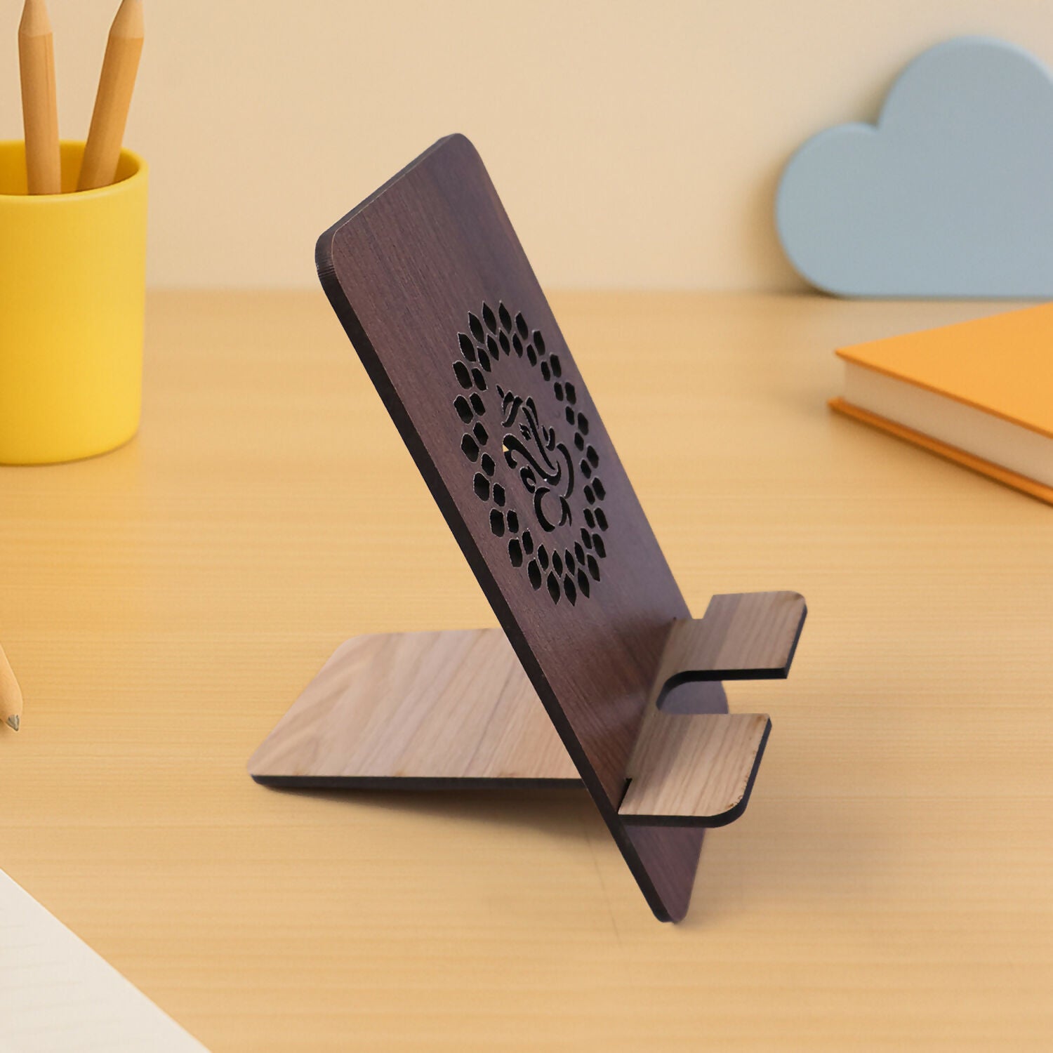 ALVENZA Wooden Mobile Stand – Reversible Foldable Ganesha Phone Holder