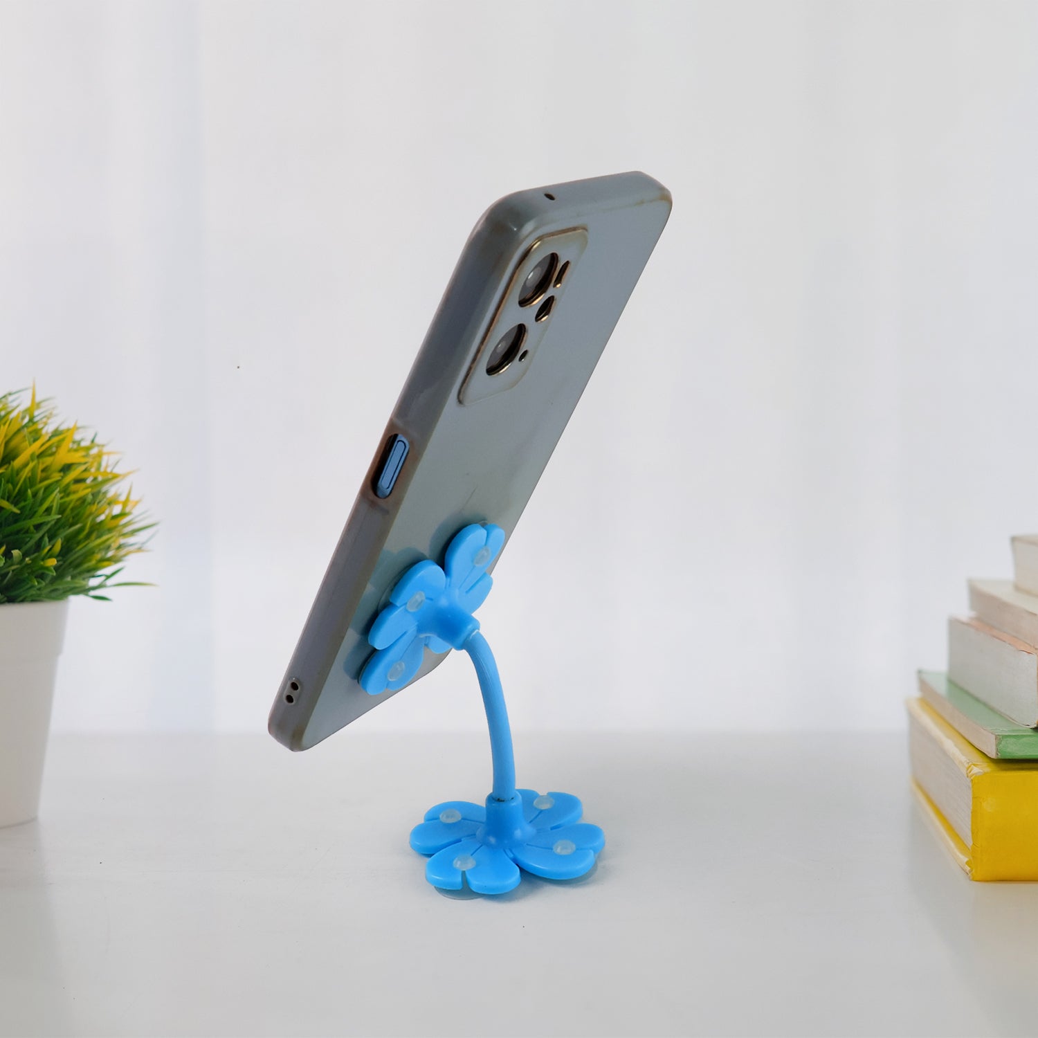 ALVENZA Car Phone Holder – 360° Rotatable Sucker Mount | Gambit