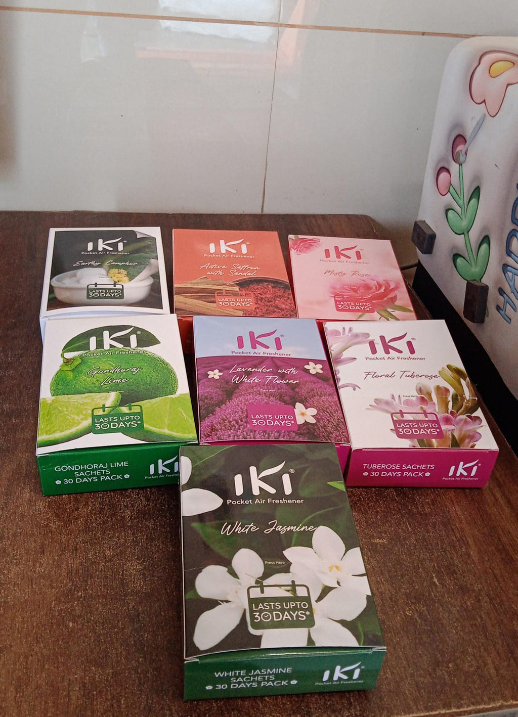 Pocket Air Freshener Mix 6 Assorted Long-Lasting Scents - Detail View 7