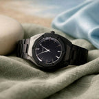 Luxury Matte Black Analog Watch – Elegant Geometric Dial & Metal Strap