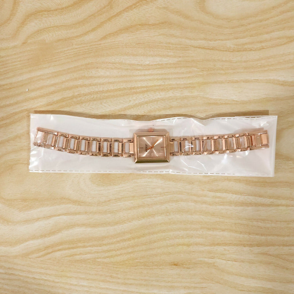 Rose Gold Square Dial Watch – Elegant & Stylish for Women