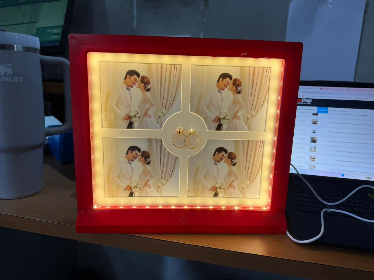 ALVENZA LED Photo Frame Collage – Show 4 Memories with Warm Glow