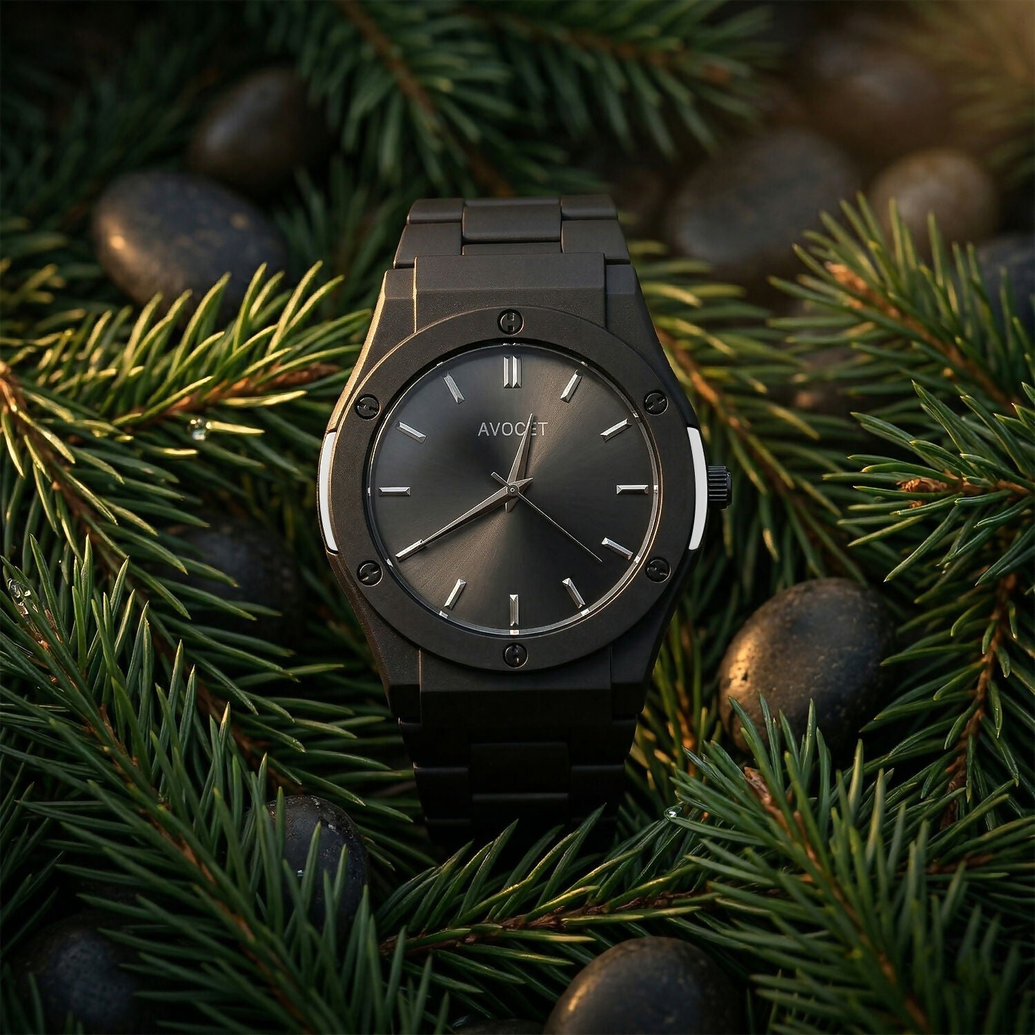 Black Analog Wrist Watch – Stylish and Durable for Everyday Wear