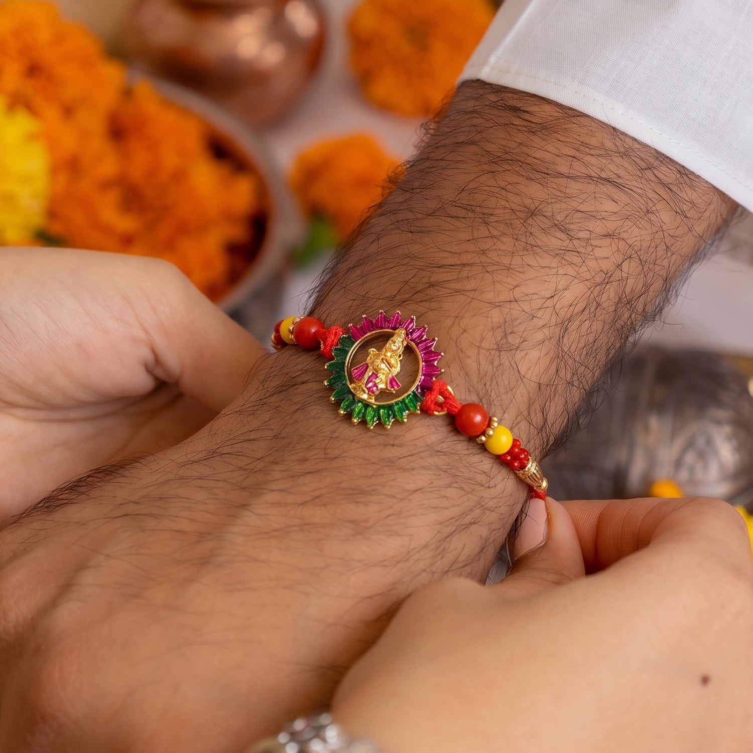 ALVENZA Traditional Circular Beads Rakhi – Elegant Festive Accessory