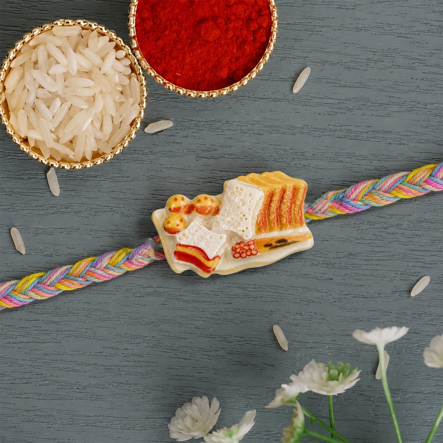 ALVENZA Rakhi - Stylish & Comfortable Designer Festive Thread