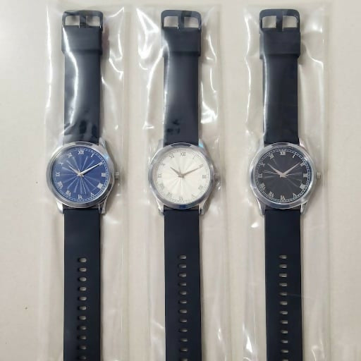Outdoor Style Analog Wrist Watch – Classic Round Dial Design