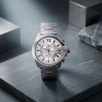 Men's Silver Analog Watch – Elegant Chronograph Design for Daily Wear