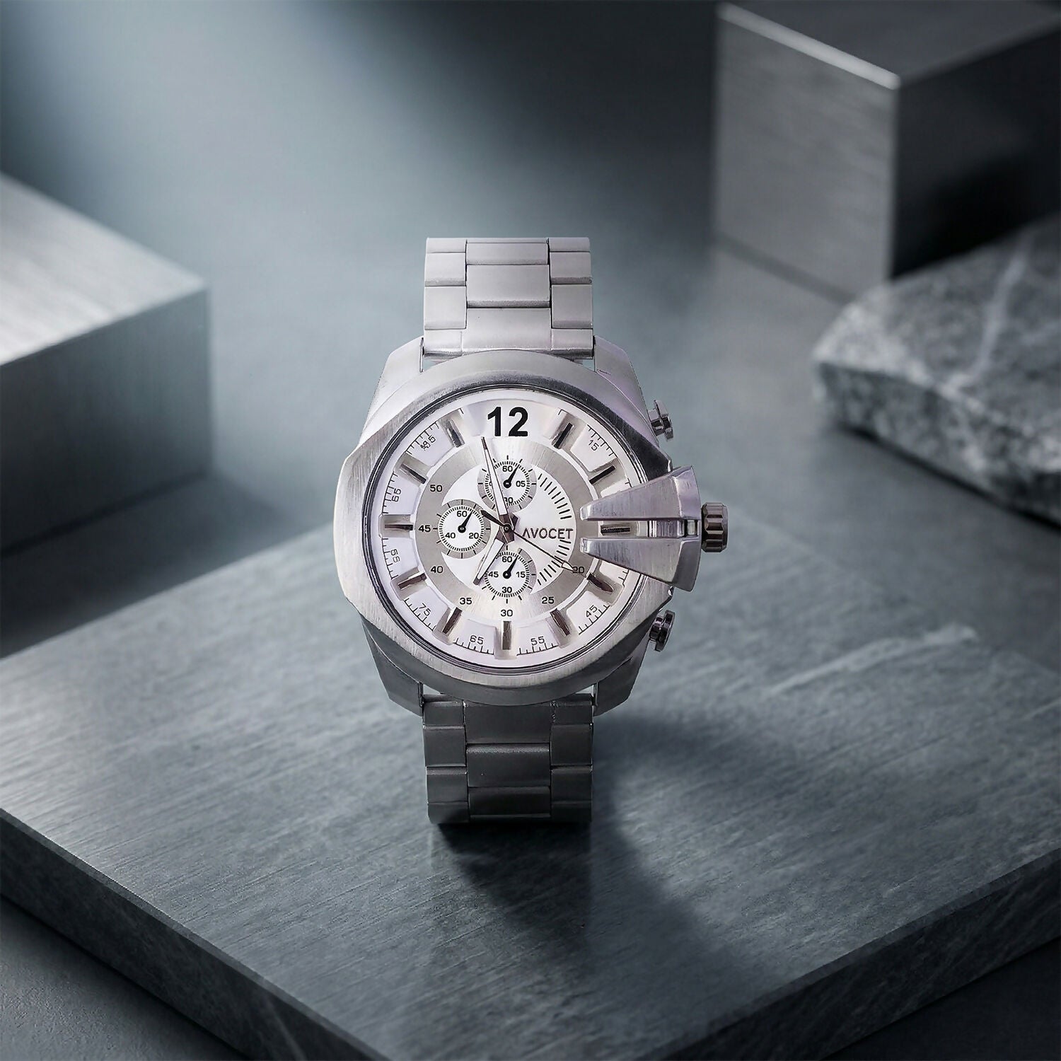 Men's Silver Analog Watch – Elegant Chronograph Design for Daily Wear
