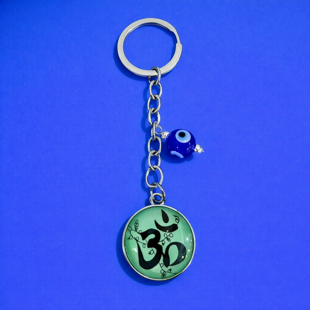 ALVENZA Om Evil Eye Keychain – Protective Green Enamel Spiritual Charm